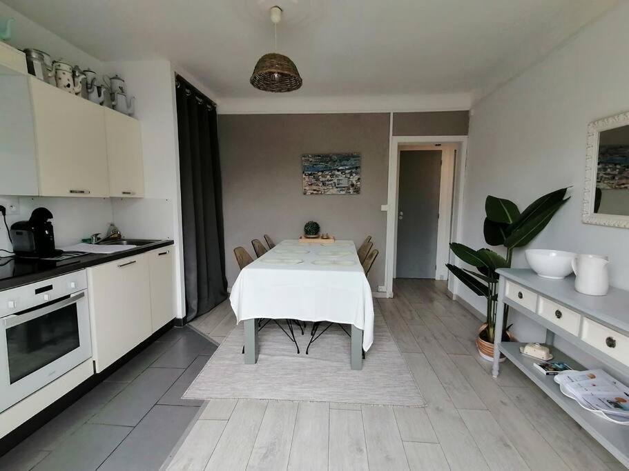 Maison Familiale Proche De La Mer Лансьё Экстерьер фото